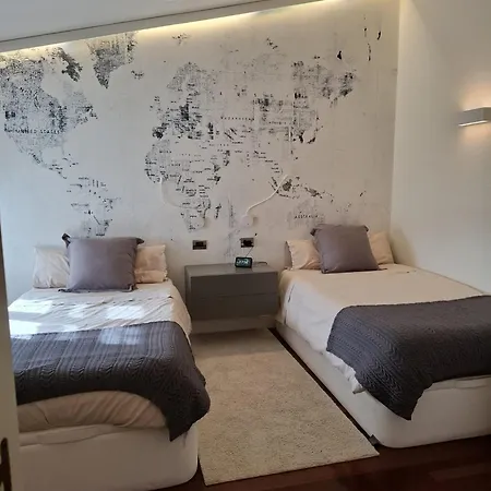 Foroplaza Duplex A Mosqueira Apartment *