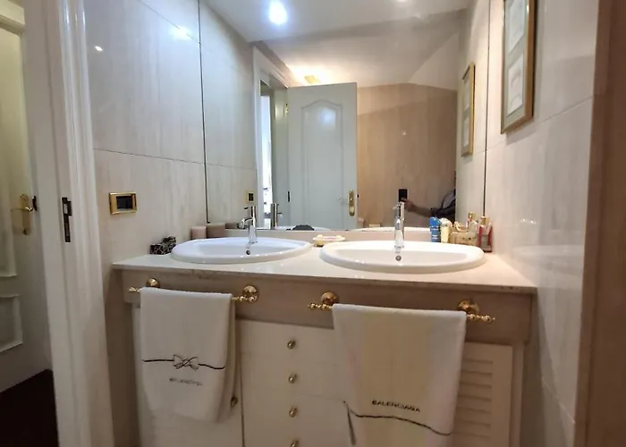 Duplex A Mosquera By Foroplaza Pleno Centro Vistas Muralla 루고